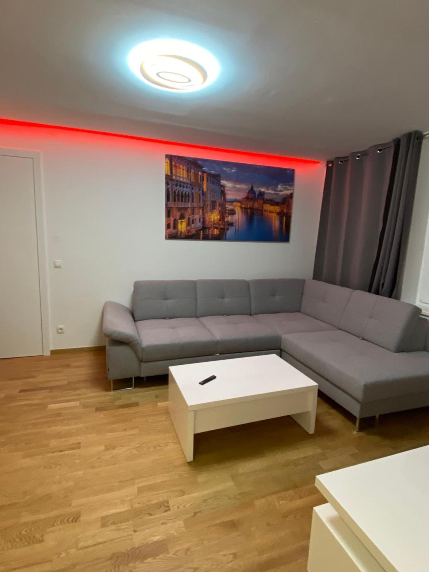 Neicapartmentlandskron 1010 Wina Bagian luar foto